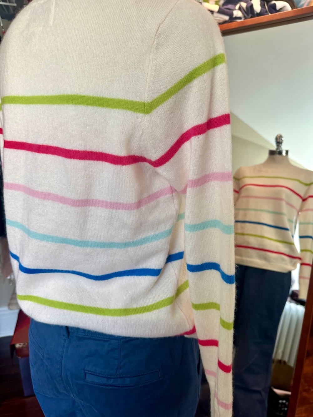 100% Cashmere Cynthia Rowley White Crewneck Sweater with Multi-Color Stripes - Picture 2 of 7